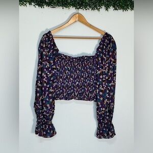 Band Of The Free AGATHE PURPLE FLORAL SMOCKED TOP Medium